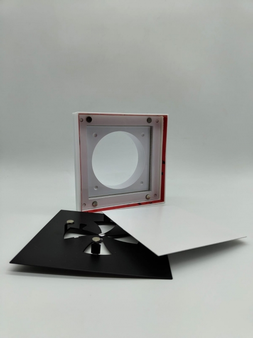 Теневой магнитный диффузор квадрат для натяжных потолков 150x150/100 мм